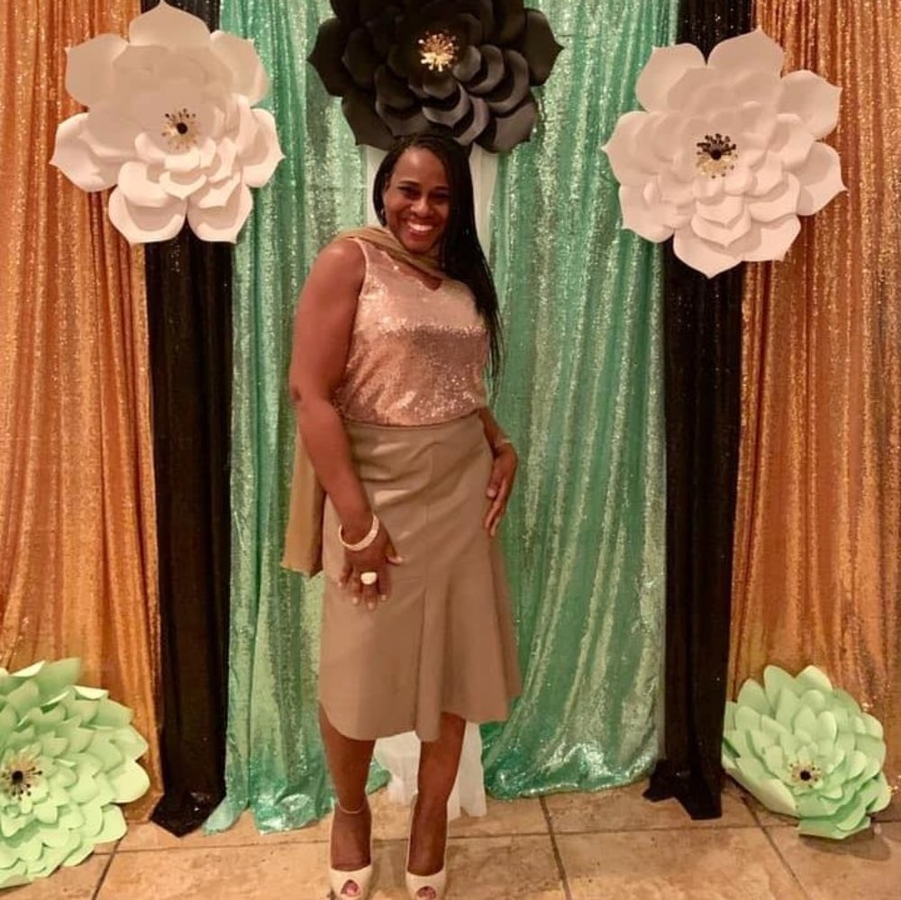 Meet your Posher, Dorothette